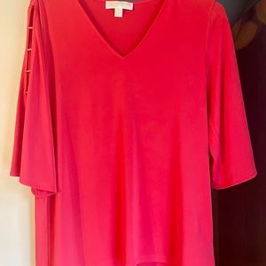 Womens Michael Kors coral 3/4 sleeve top size Large . Perfect condition!